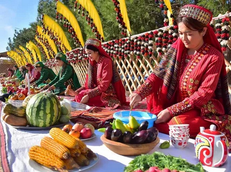 Праздник урожая в Туркменистане