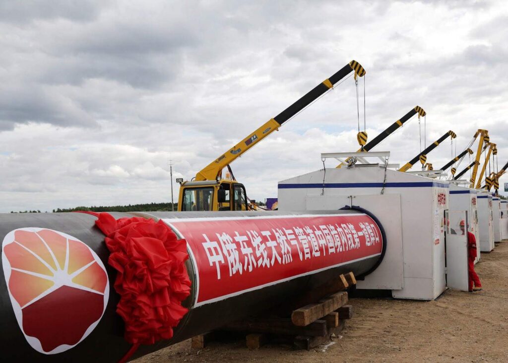 Республики ЦАР обеспечивают одну треть населения Китая природным газом