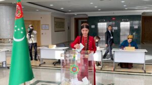 В Туркменистане проходят выборы в органы представительной и законодательной власти