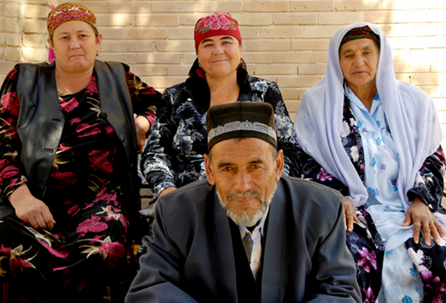 Власти Таджикистана закрывают глаза на многожёнство