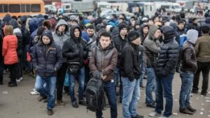 Поток мигрантов из Кыргызстана растёт каждый месяц