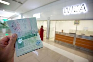 Прекращена выдача российских виз гражданам Туркменистана