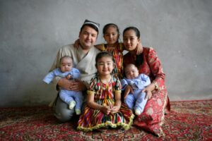 Самые крепкие семьи – в Узбекистане