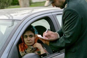 Дискриминации в отношении женщин-водителей нет, виноваты СМИ